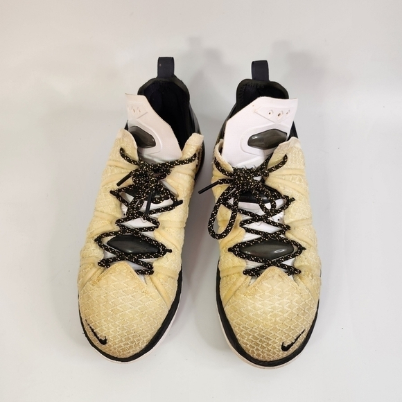 Nike LeBron XVIII 18 'Home' White Amarillo Black CQ9283-100 Men's Size 8.5 Shoes - Picture 9 of 16